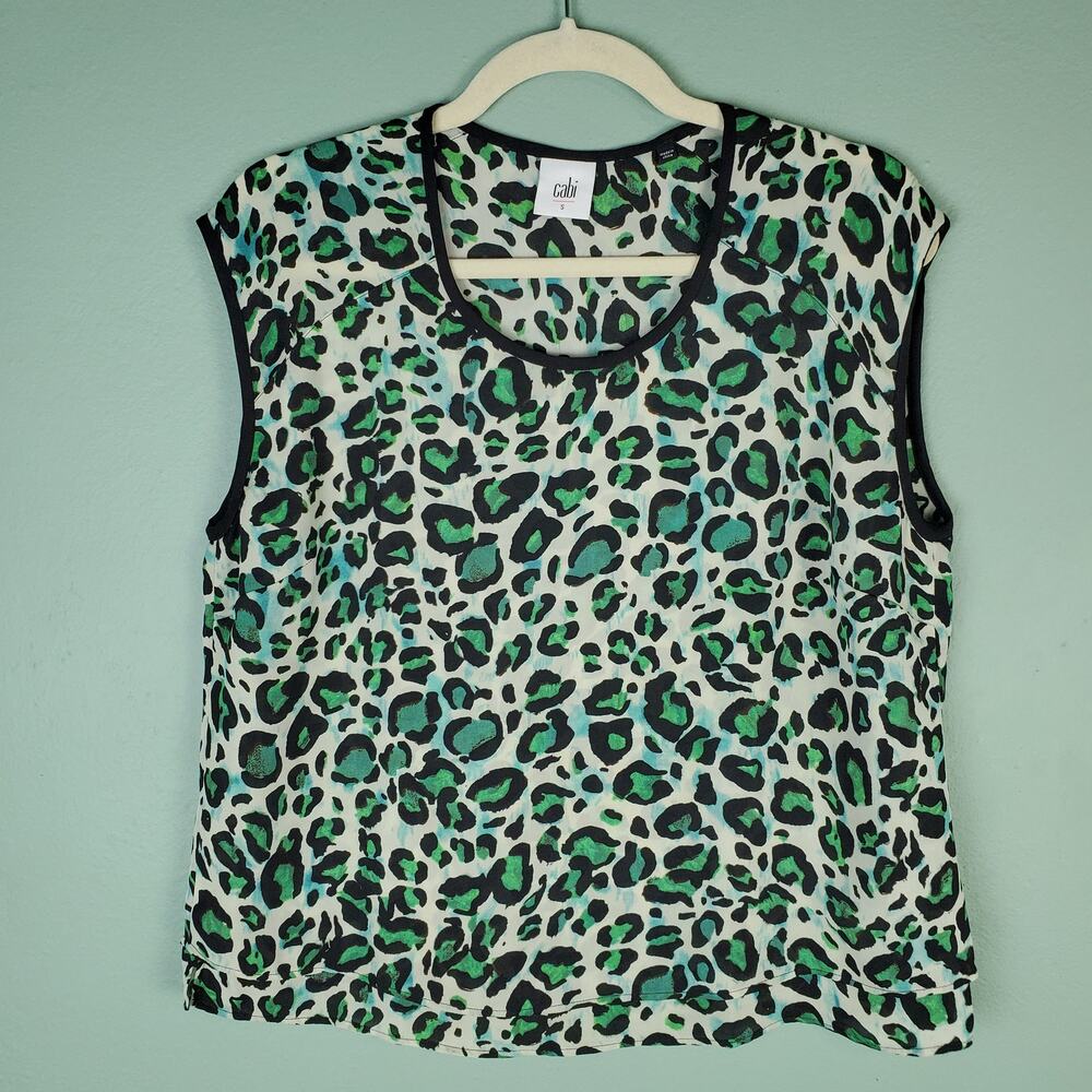 Cabi Women's Green Leopard Print Jungle Top Size Small
